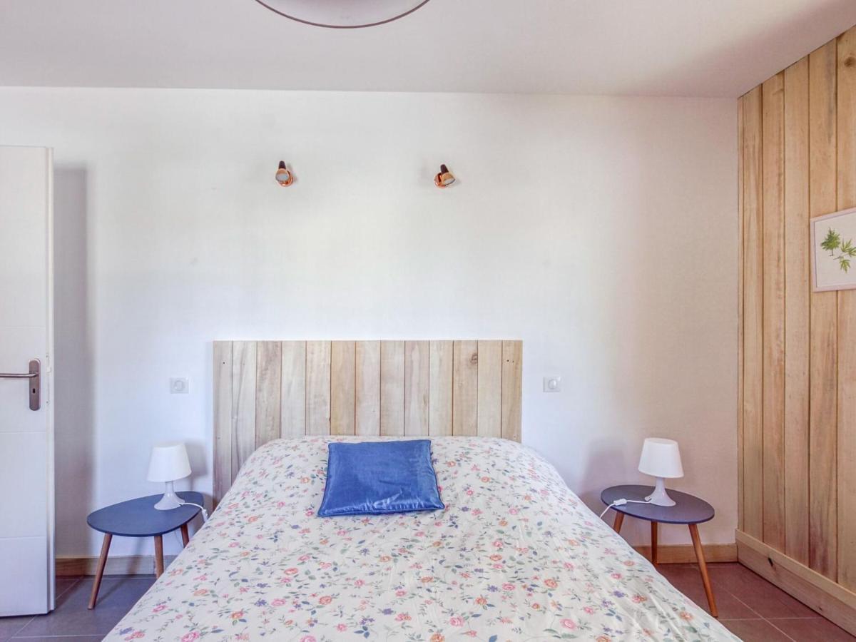Pleasant Cottage In Challerange מראה חיצוני תמונה